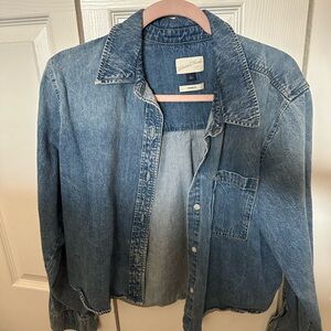 Universal Thread Blue Denim Cropped Shirt